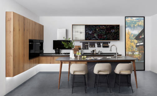 1609296512380097215.png image.png